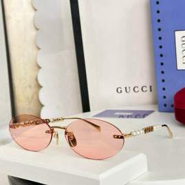 Picture of Gucci Sunglasses _SKUfw79338157fw